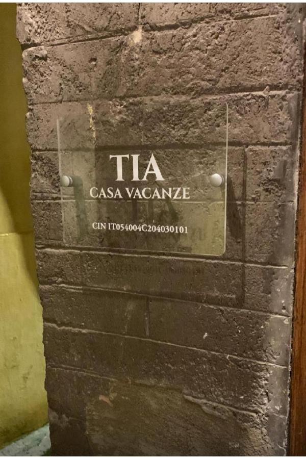 Tia Casa Vacanza Bevagna Exteriör bild